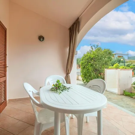 - Centro - Free Parking - Giardino - Bbq - Ac - Wi-fi Veloce Holiday home *